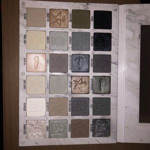 Creamated Eye shadow pallete